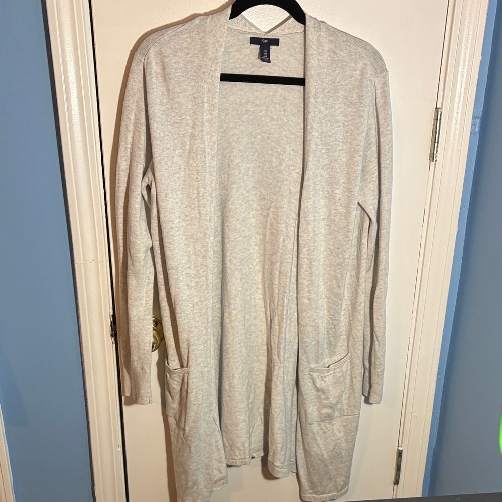 GAP Women's Light Gray Open Front Cardigan sweater